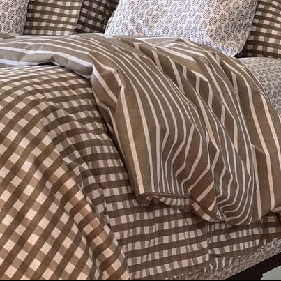 King Montauk  Pair (Ivory bottom sheet + Gingham duvet)