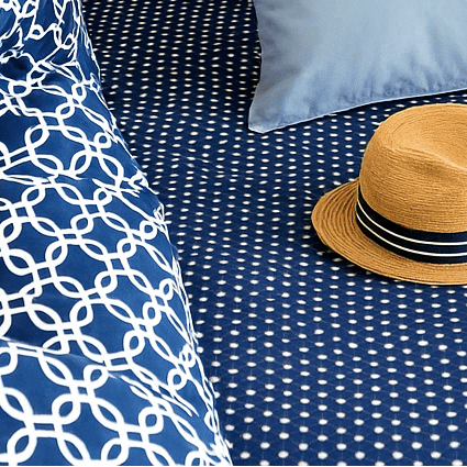 Queen Porto Pair 1 (White crosses bottom sheet + duvet)