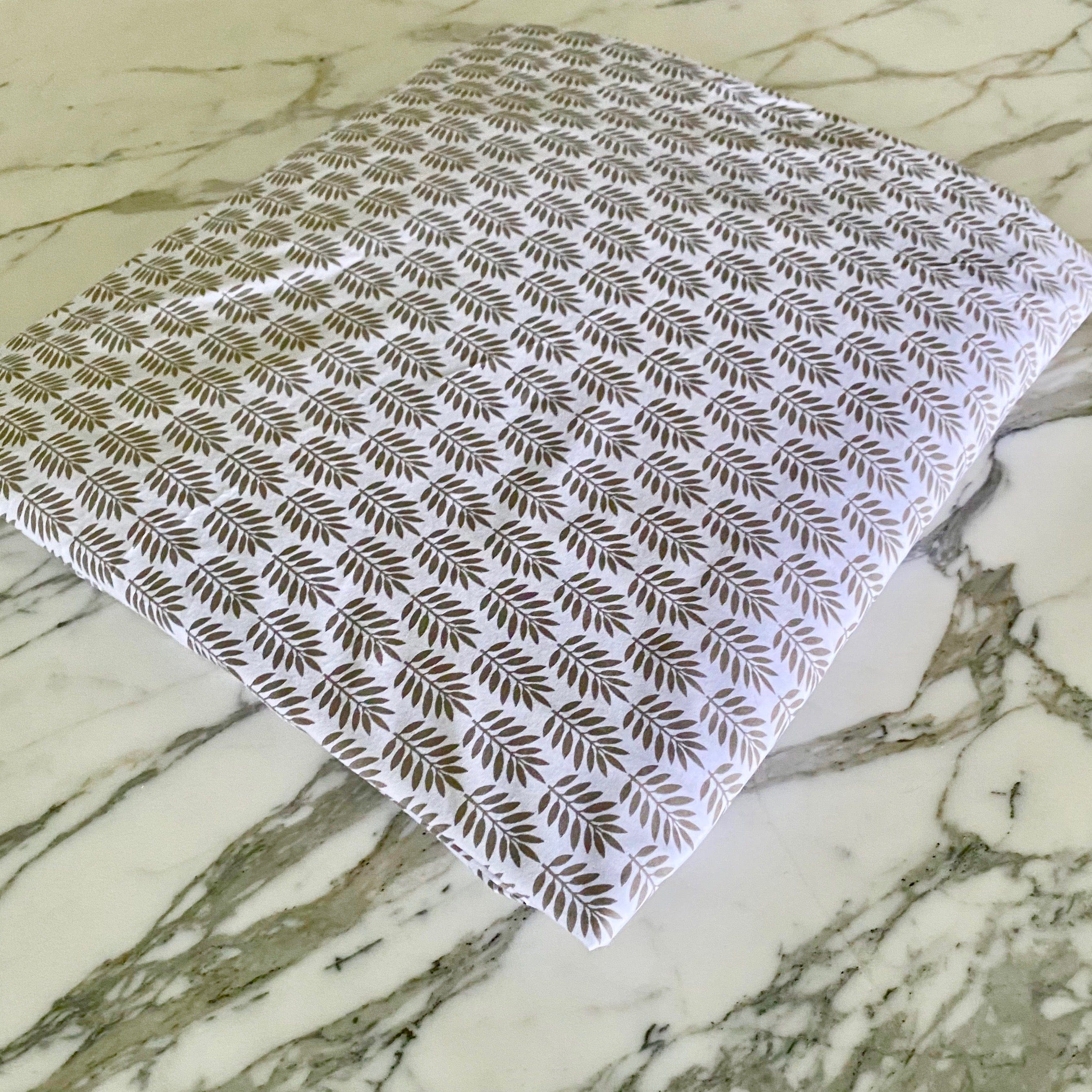 Queen Montauk Pair (Leaf bottom sheet + duvet)